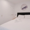 Отель Auckland CBD Brand New 2 BDR Apartment, фото 5