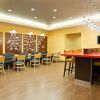 Отель TownePlace Suites by Marriott Carlsbad, фото 15