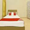 Отель OYO Home 90401 D' Summit Residence, фото 8
