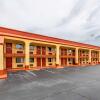 Отель Econo Lodge Cumberland, фото 17