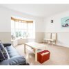 Отель Amazing Detached House in Trendy Peckham Sleeps 6, фото 4