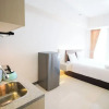 Отель Nice And Modern Studio At Benson Supermall Mansion Apartment, фото 13