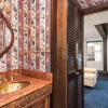 Отель 3 BR Penthouse w Hot-tub -mountain Views, фото 1
