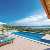 Отель Amazing Home in Praputnjak With Wifi and 5 Bedrooms, фото 18