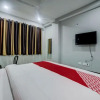 Отель Oyo 28073 Shiva Residency, фото 19