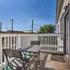 Отель Beautiful Galveston Apt w/ Deck < 3 Mi to Dtwn!, фото 7