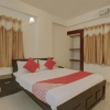 Отель OYO 24721 Sweven Stays, фото 8