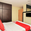 Отель OYO 24605 Grand Season, фото 3