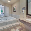 Отель Fairfield Inn & Suites by Marriott Jacksonville Beach, фото 8