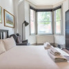 Отель Eclectic 2 Bedroom Victorian era Apartment in Oval, фото 7