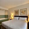 Отель Holiday Inn Express Hotel & Suites Oshkosh-Sr 41, фото 10