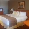 Отель SureStay Plus Hotel By Best Western Salmon Arm, фото 4