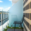 Отель Contemporary Room, Roof Terrace, Stay in the City, фото 15