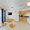 Отель New Listing! Tropical Getaway - Steps To Sand 1 Bedroom Apts, фото 9