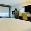 Отель Comfort Inn & Suites Houston I-10 West Energy Corridor, фото 34