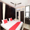 Отель OYO 16694 Hotel Kb Square, фото 14