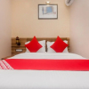 Отель OYO 18581 Hotel Blue Inn Residence, фото 10