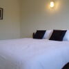 Отель Albatross Guesthouse @ Thungwualaen Beach, фото 3