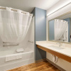 Отель WoodSpring Suites Orlando I-4 & Convention Center, фото 8