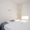 Отель Liiiving in Porto-mouzinho Residence Apartment 3F, фото 15