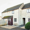 Отель Bluebirds Cottage Light Airy 2BD Bourton, фото 17