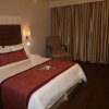 Отель Mahagun Sarovar Portico Suites Ghaziabad, фото 2