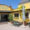 Отель Tennis & Golf Hotel Höllrigl в Коттингбрунн