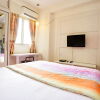 Отель RedDoorz Apartment@The Suites Metro Soekarno Hatta, фото 11