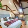 Отель Stunning 3-bed Cottage, Hot Tub, Wi-fi, Parking, фото 22