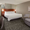 Отель Courtyard by Marriott Kingston Highway 401/Division Street, фото 3