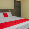 Отель RedDoorz Syariah near Pasar Modern Cikopo, фото 5