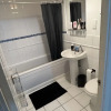 Отель Spacious 1-bed Apartment in London sea View, фото 6