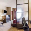 Отель Comfort Suites Macon, фото 40