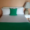 Отель 9 bed Villa Montego 10 Minute Walk to the Beach, фото 6