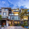 Отель Dali Cangle Homestay Guanshan Lanyue Garden Holiday Villa, фото 1