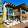 Отель Modern Mountain Retreat, фото 18