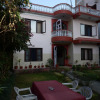 Отель Nepali Cottage Guest House, фото 1