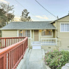 Отель Castro Valley Home w/ Bay Area Views!, фото 13