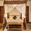 Отель Kichanga Lodge, фото 2