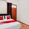 Отель OYO 90286 Prenjak Syariah, фото 15