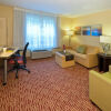 Отель TownePlace Suites by Marriott Jacksonville в Джексонвилле