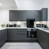Отель Host Apartments The Roscoe Carriage House, фото 4