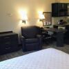 Отель Candlewood Suites Greenville NC, an IHG Hotel, фото 3
