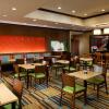 Отель Fairfield Inn & Suites Houston Intercontinental Airport, фото 8