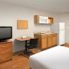 Отель WoodSpring Suites Sacramento, фото 7