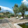 Отель Welcoming Holiday Home In Termini Imerese With Terrace, фото 9