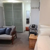 Отель Maple House - Inviting 1-bed Apartment in London, фото 2