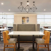 Отель La Quinta Inn & Suites By Wyndham Mount Laurel / Moorestown, фото 12