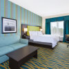 Отель Holiday Inn Express & Suites Southport - Oak Island Area, фото 4