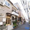 Отель GUEST HOUSE East Kaga House в Осаке